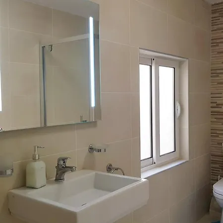 Appartement Sunshine Court 3 *